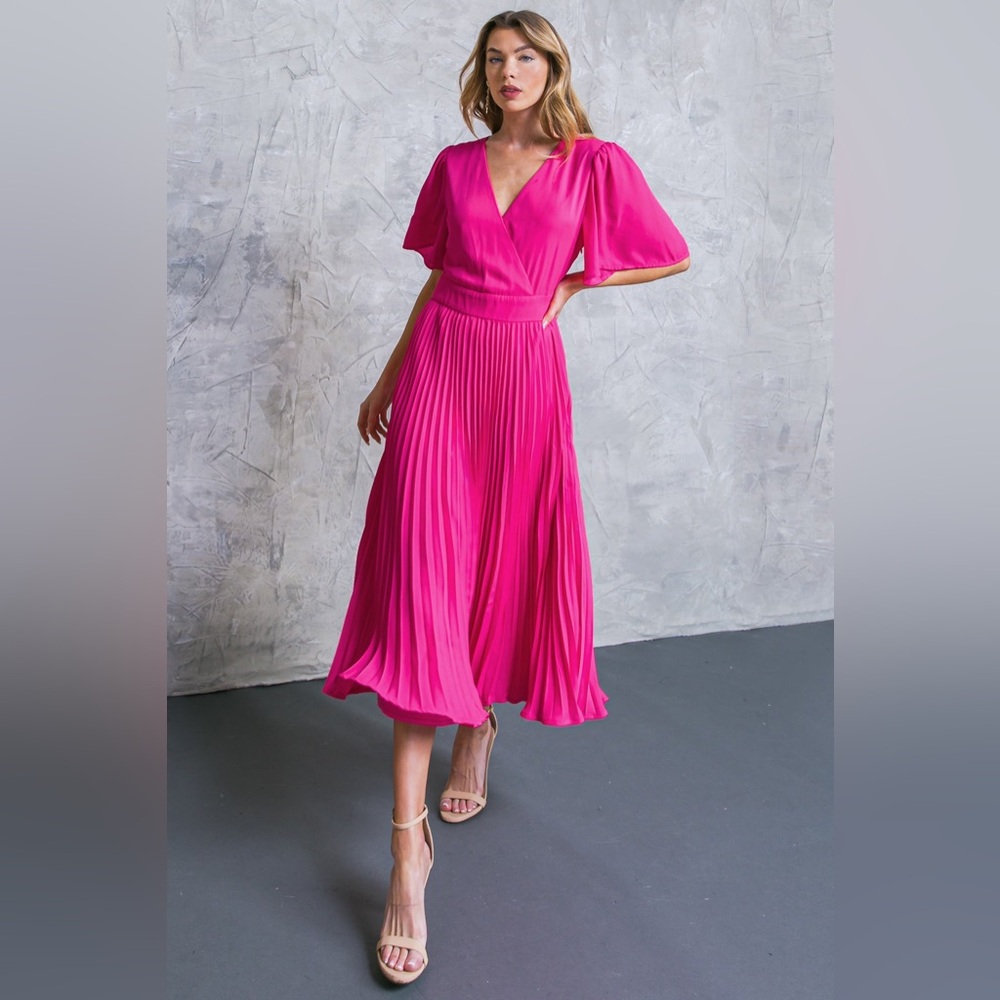 Elegant Fuchsia Pleated Midi Dress